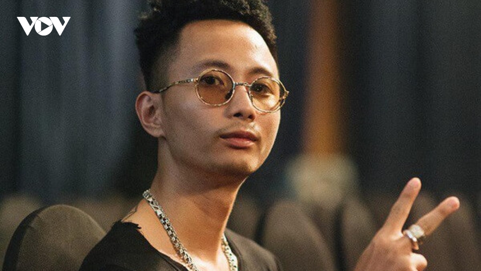 Rhymastic mua lại 100 đơn đi chợ hộ bị "bom" hàng