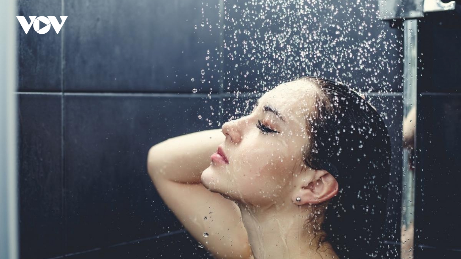 Lợi ích tuyệt vời khi tắm vào buổi tối