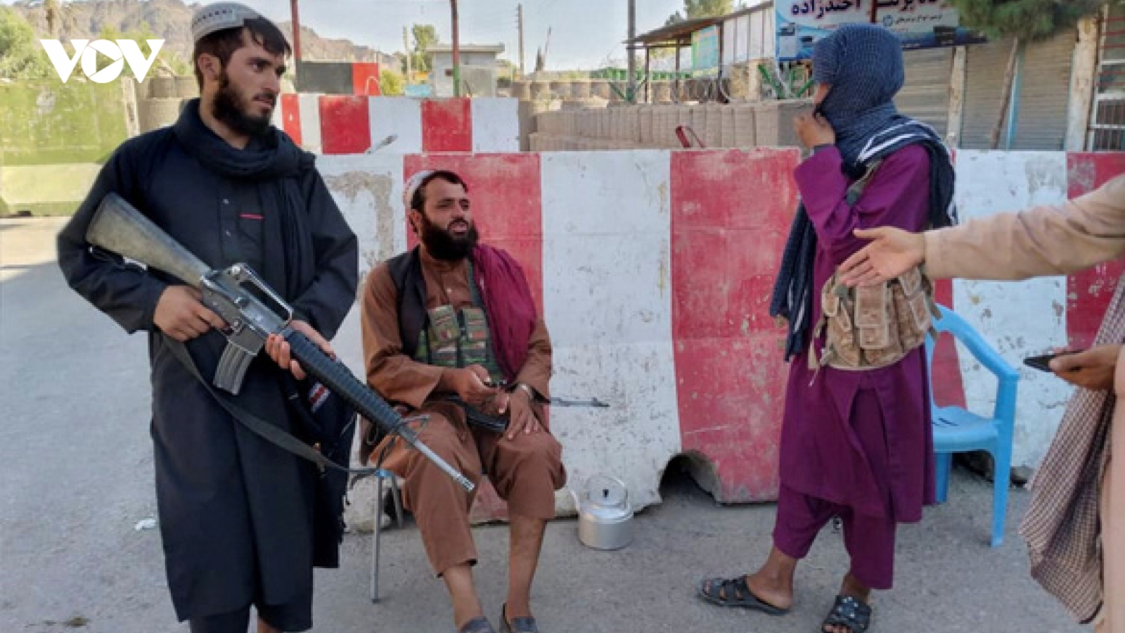 Lo ngại tình hình an ninh tại Afganistan, nhiều nước rút phái đoàn ngoại giao về nước