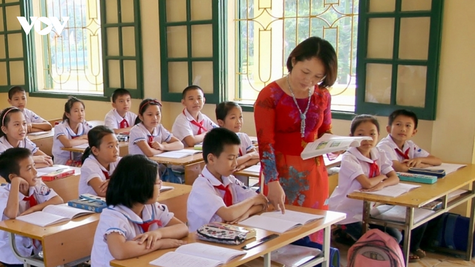 Thiếu giáo viên trầm trọng, nhiều địa phương kiến nghị bổ sung biên chế