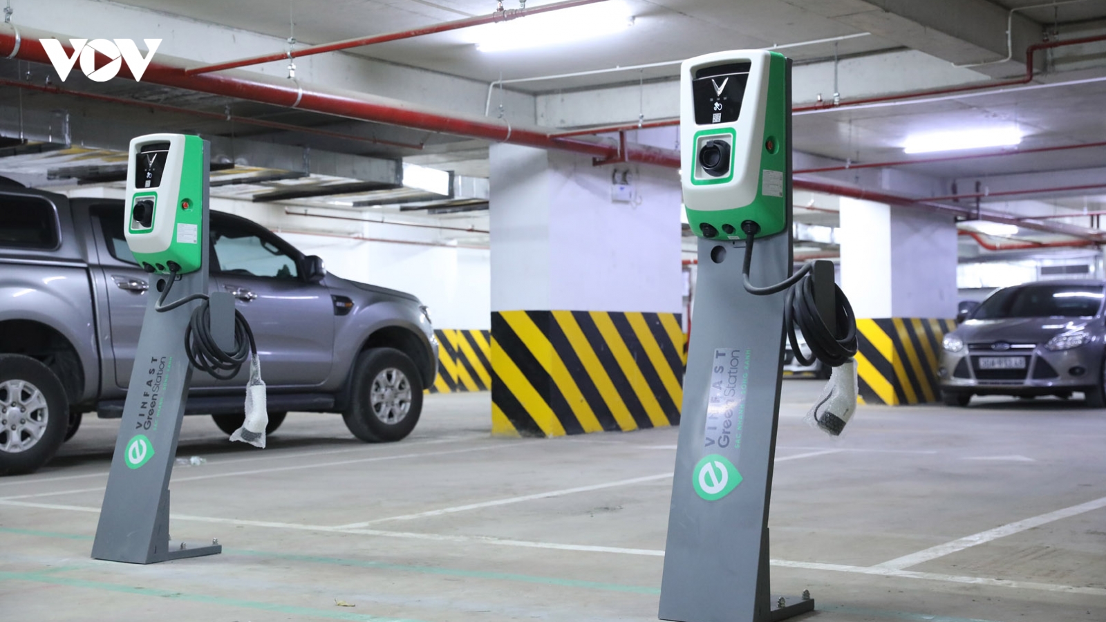 2.000 trạm sạc xe điện VinFast đang được triển khai như thế nào?