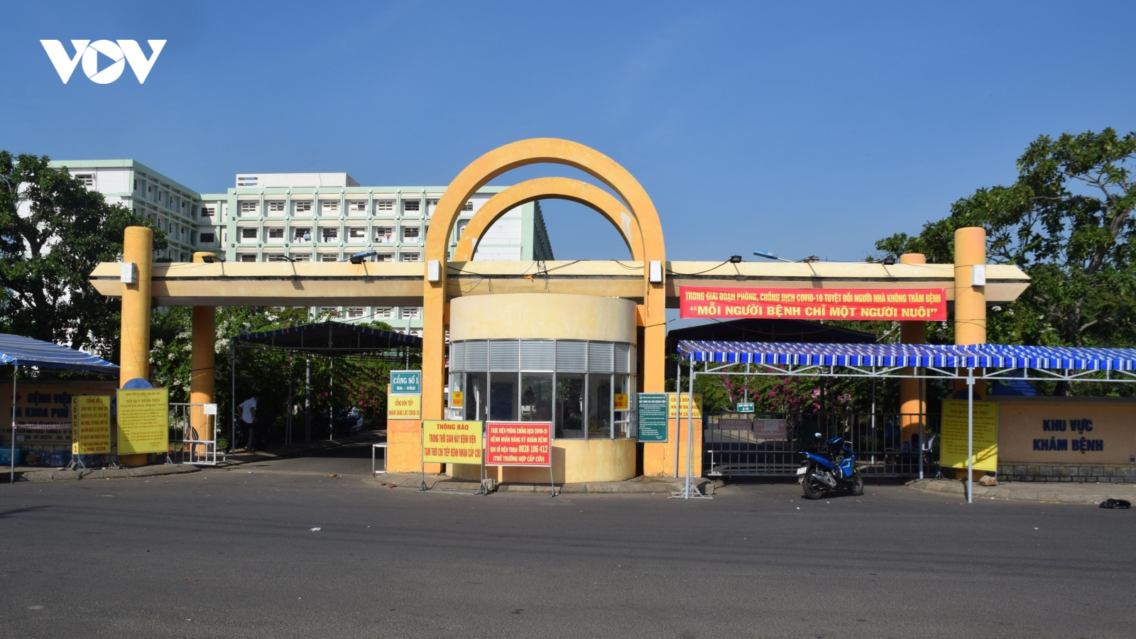 Bác sỹ ở Phú Yên làm dịch vụ mai táng bệnh nhân Covid, tỉnh ủy yêu cầu làm rõ