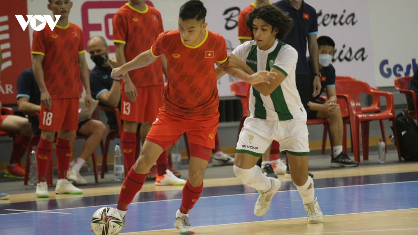 ĐT Futsal Việt Nam cầm hòa CLB hàng đầu Tây Ban Nha trước ngày dự Futsal World Cup 2021