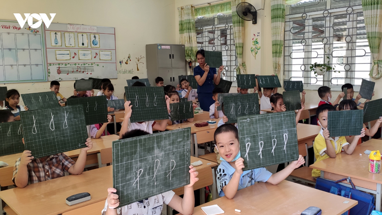 Lai Châu đẩy nhanh tiến độ dạy và học trong giai đoạn bình thường mới