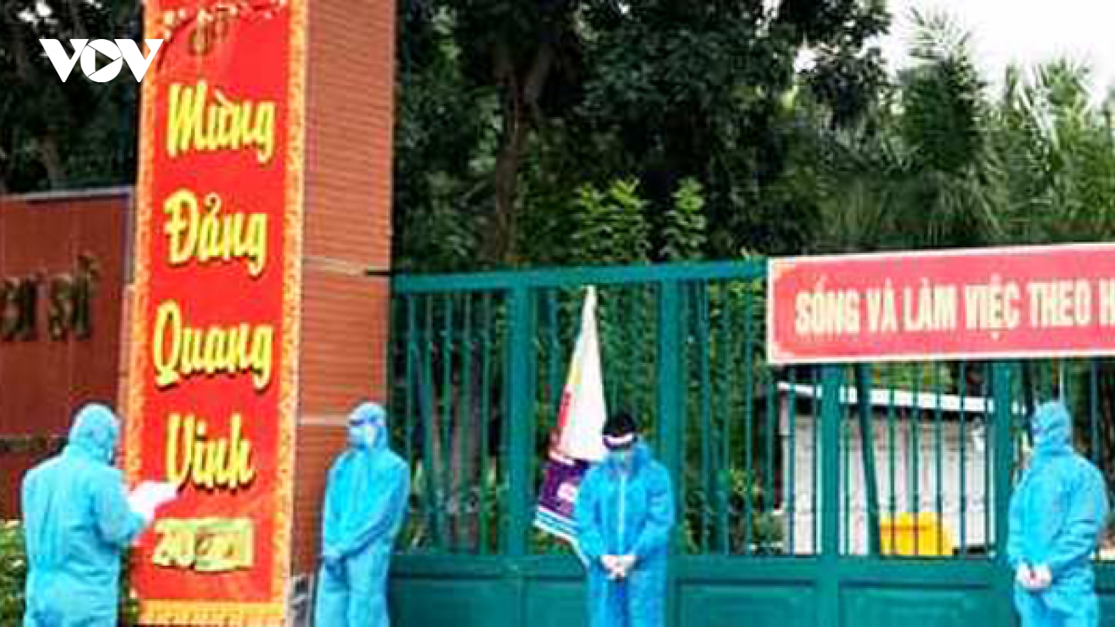 Khởi tố 3 đối tượng ăn nhậu, đánh nhau trong khu cách ly ở Bình Dương