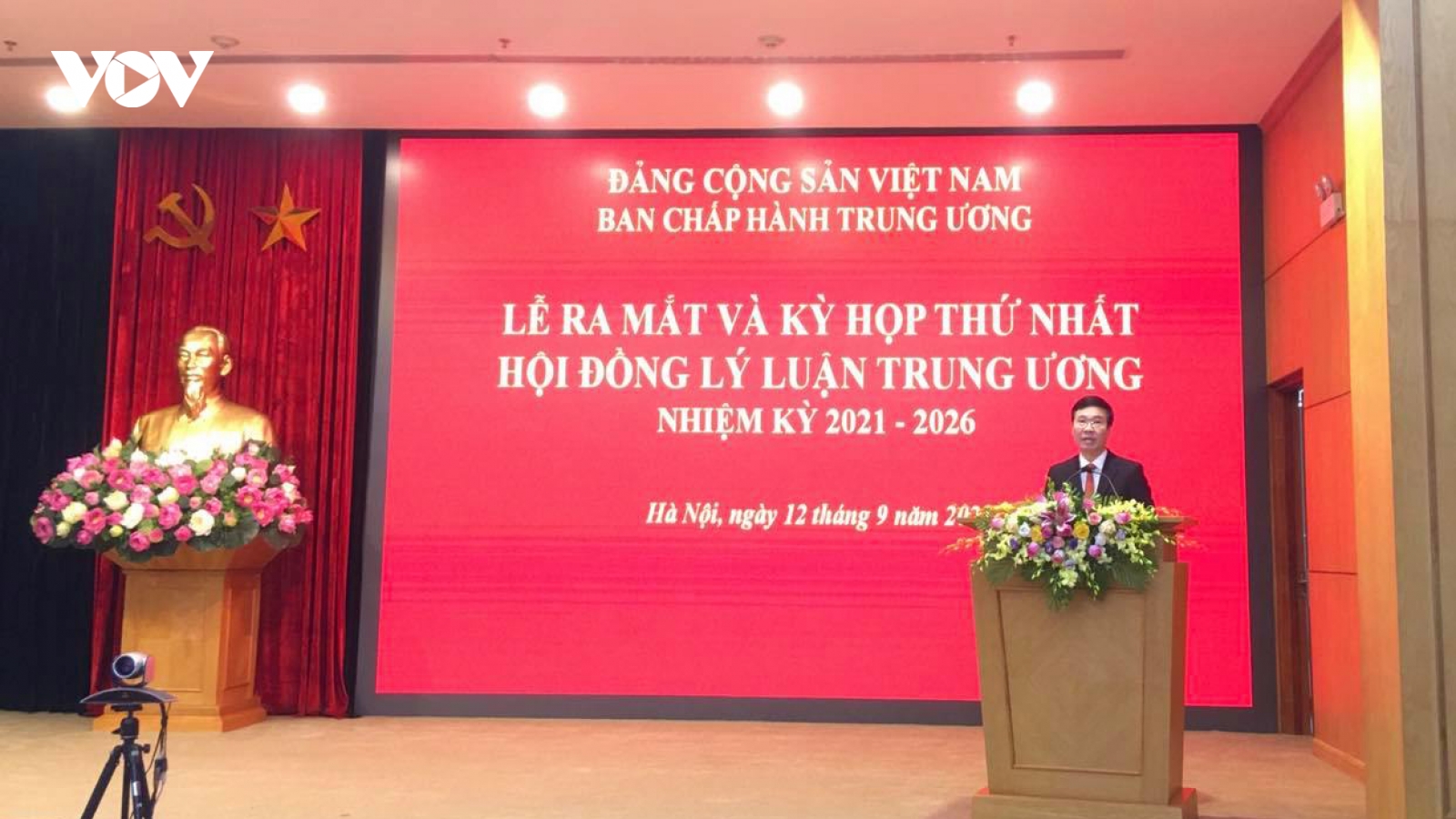 "Hội đồng Lý luận Trung ương phải nghiên cứu những vấn đề lý luận nền tảng"
