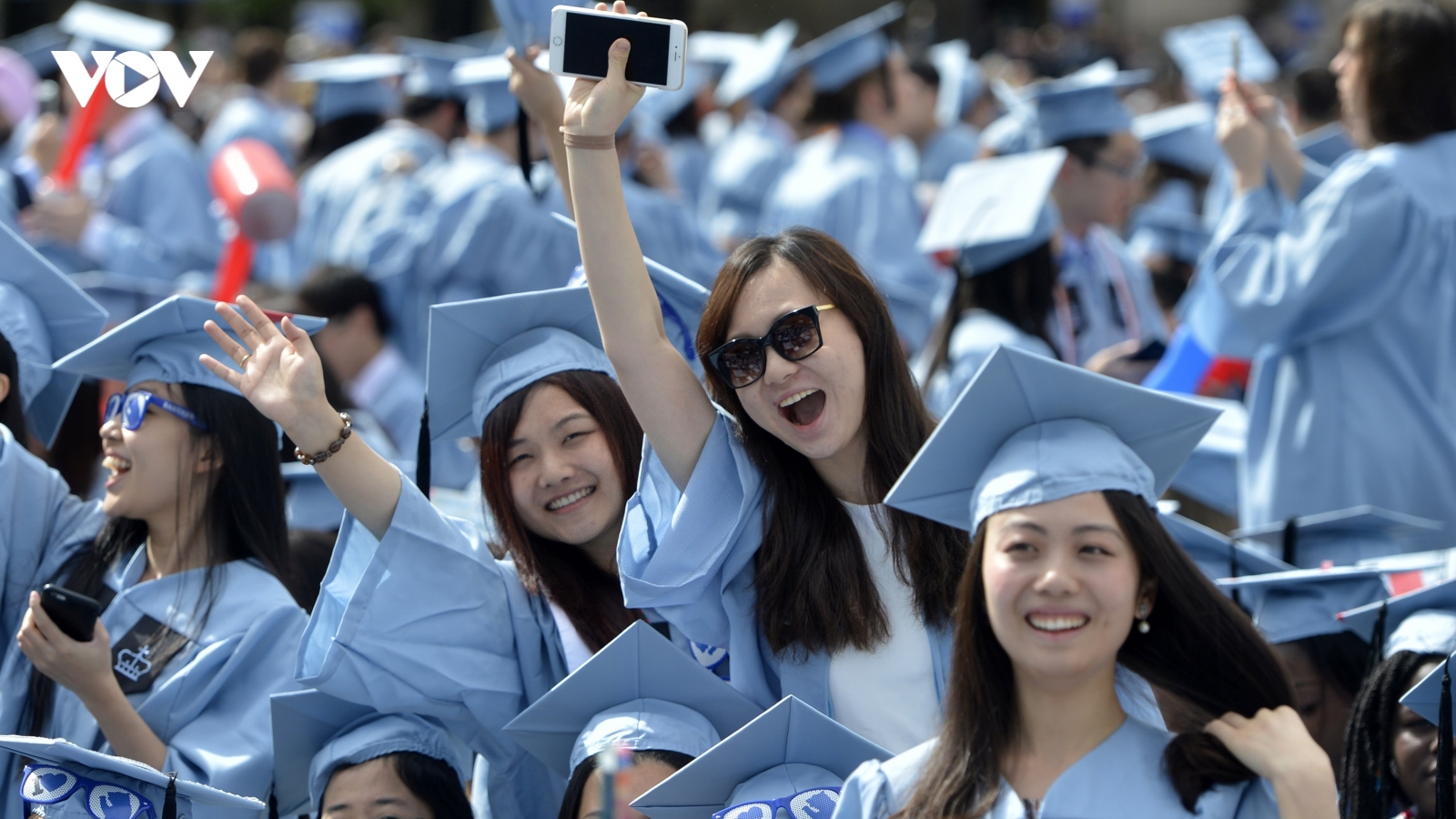 Trung Quốc đảm bảo việc làm cho sinh viên nữ sau khi tốt nghiệp đại học