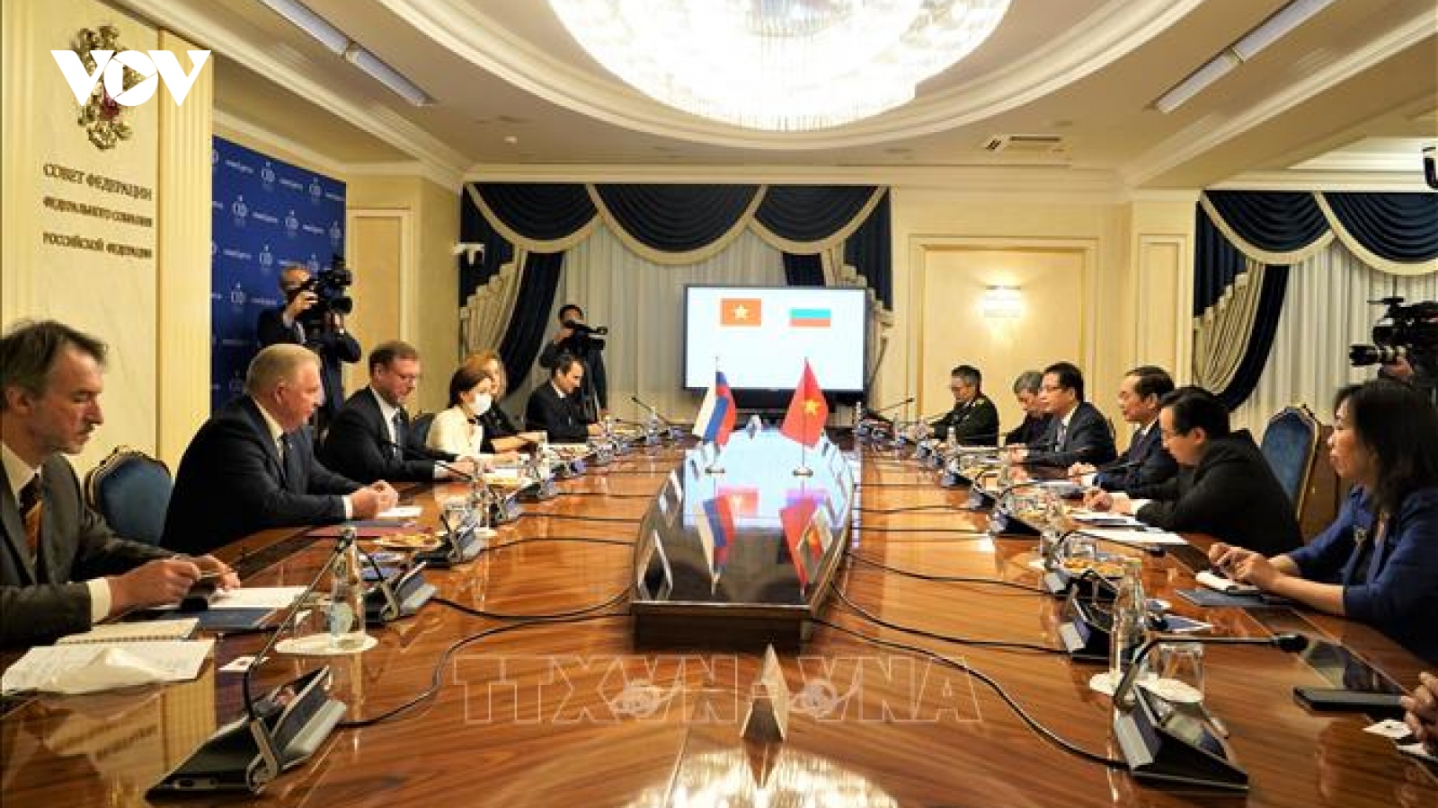 Bộ trưởng Ngoại giao Bùi Thanh Sơn và Bộ trưởng Ngoại giao Nga Sergei Lavrov hội đàm
