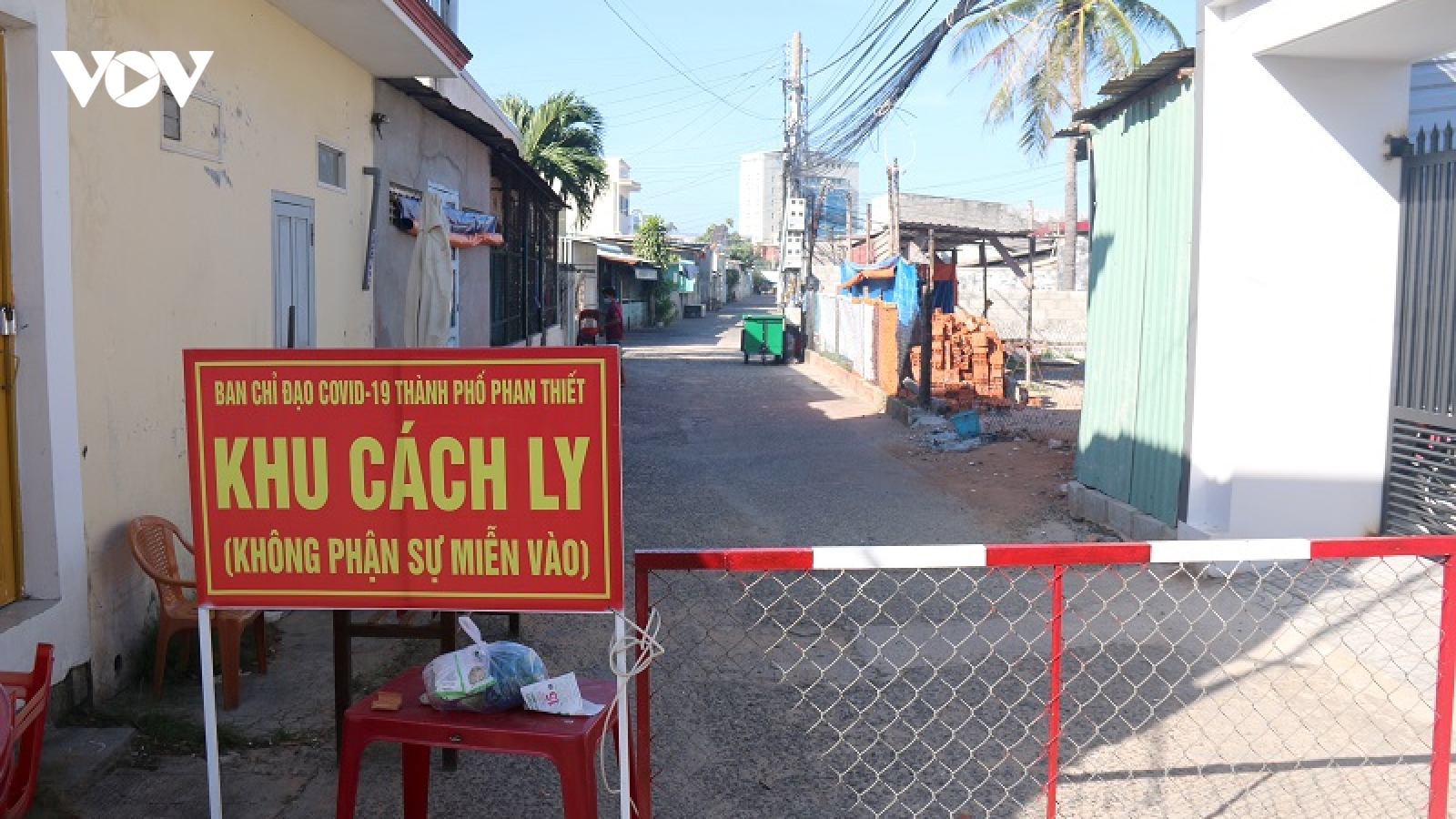 Bình Thuận chấn chỉnh tình trạng tụ tập, ăn nhậu trong các khu cách ly 