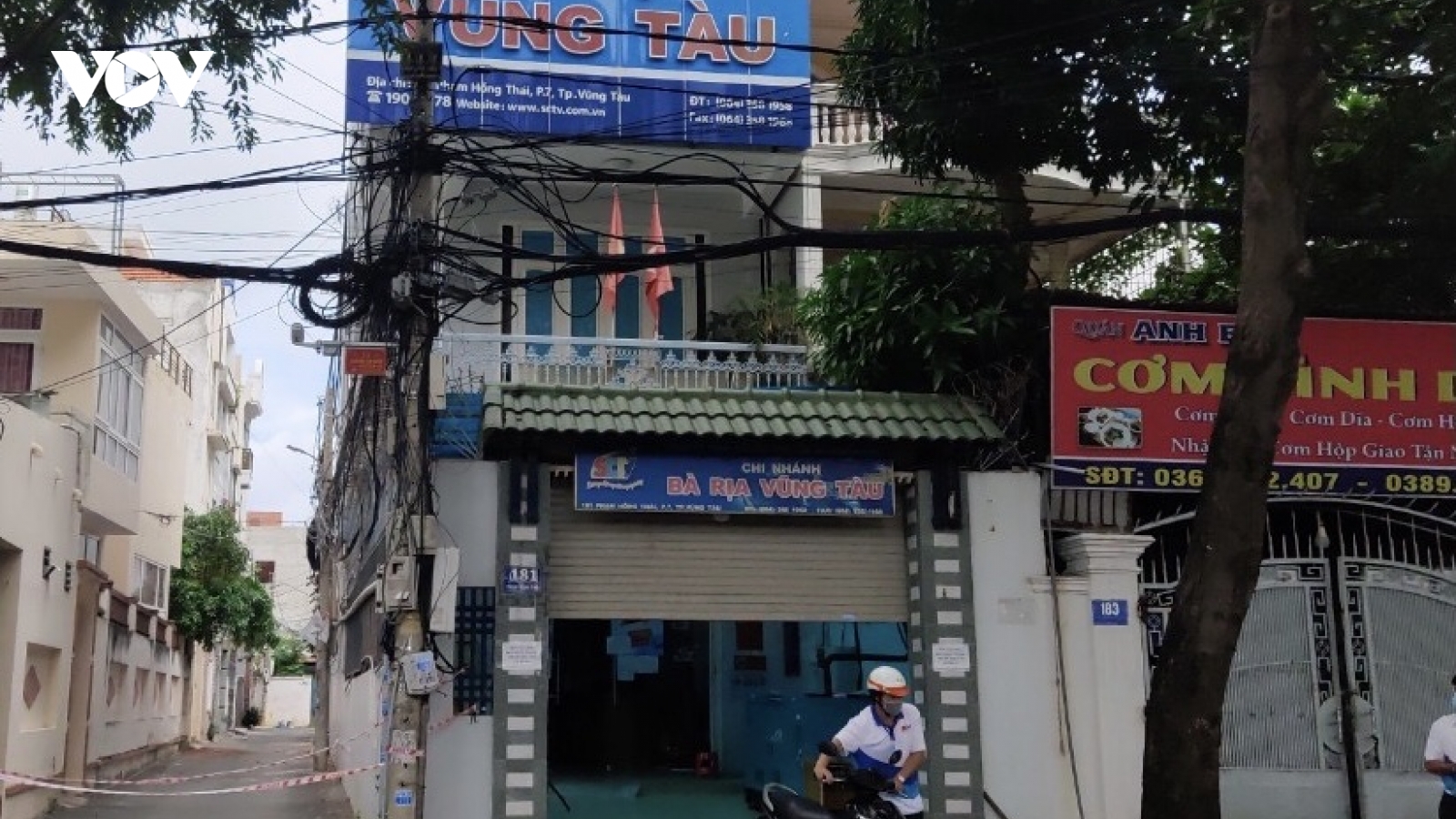Sở TT&TT Bà Rịa-Vũng Tàu thừa nhận sai sót khi cho nhân viên đi thu tiền cáp lúc giãn cách