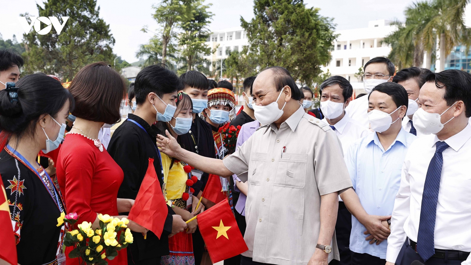 Chủ tịch nước dự khai giảng năm học mới tại Trường PTDT Nội trú THPT tỉnh Yên Bái