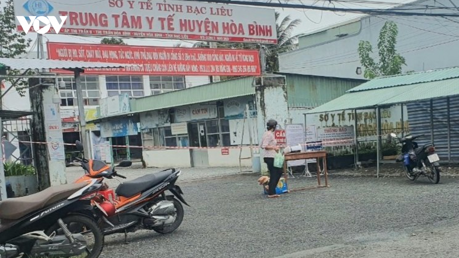 Bạc Liêu phong tỏa, thiết lập vùng cách ly y tế tại Trung tâm Y tế huyện Hòa Bình