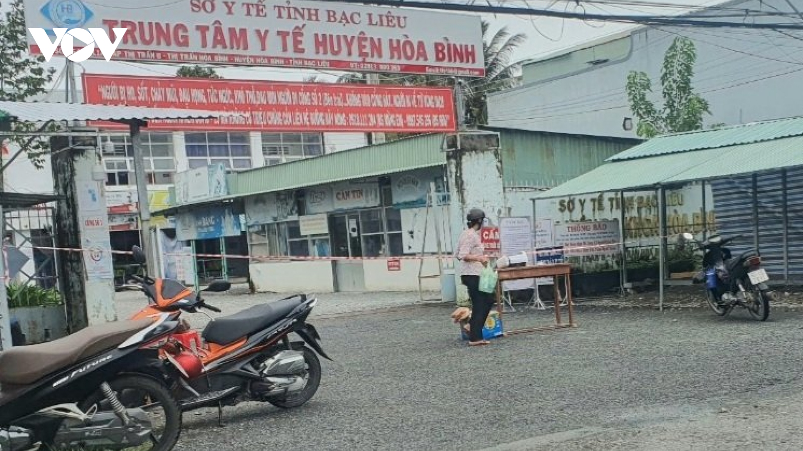 Bạc Liêu phong tỏa, thiết lập vùng cách ly y tế tại Trung tâm Y tế huyện Hòa Bình