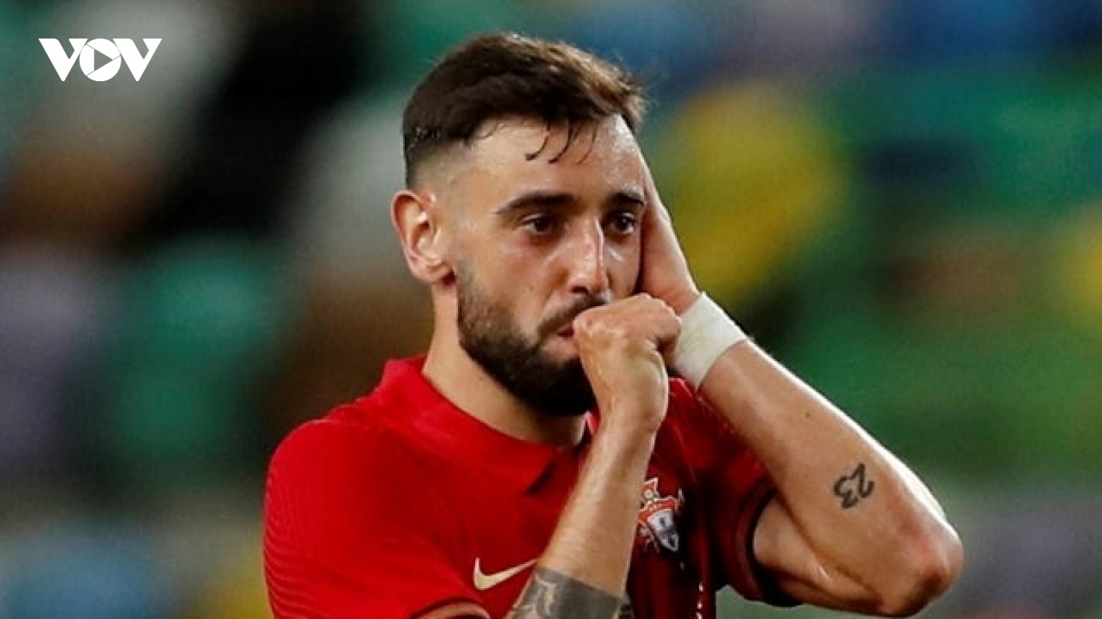 MU tăng lương khủng “trói chân” Bruno Fernandes
