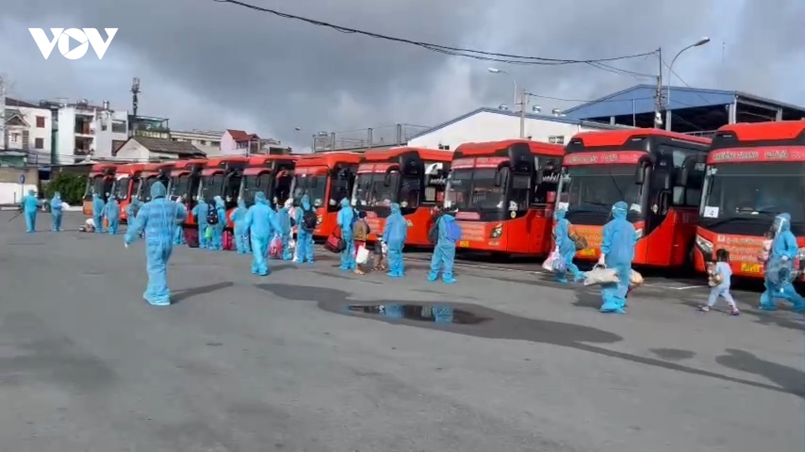 Bạc Liêu đón hơn 200 công dân đầu tiên từ vùng dịch về quê