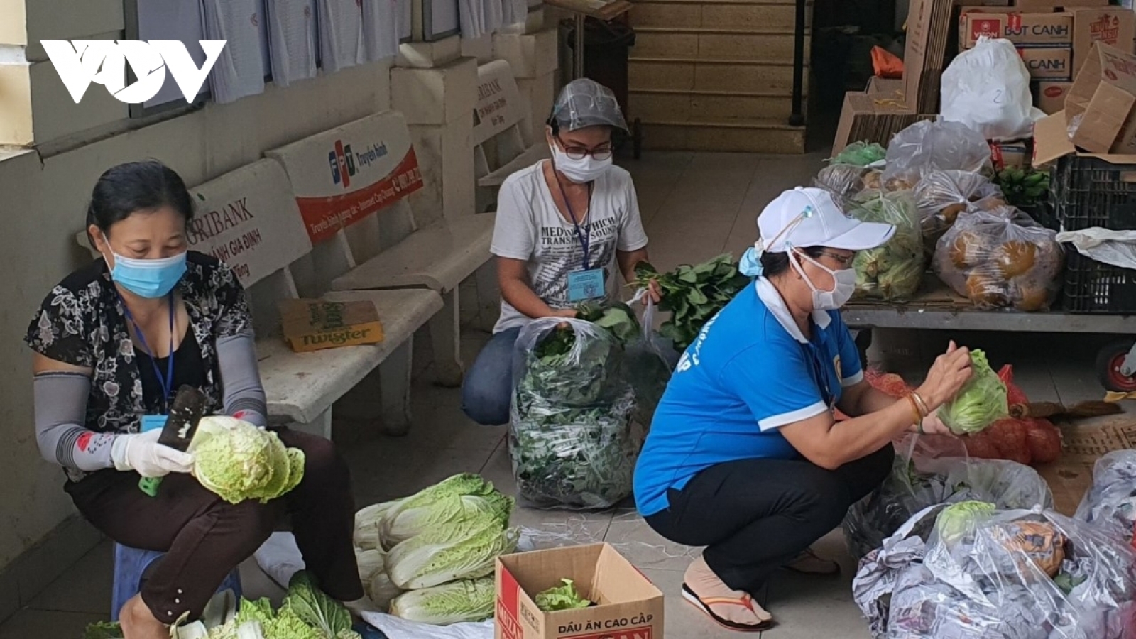 "Bom hàng" giữa dịch bệnh, hành vi khó chấp nhận