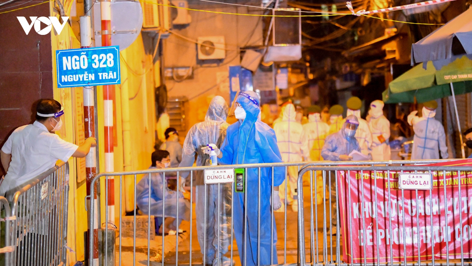 Sáng 2/9, Hà Nội có 5 ca mắc COVID-19 mới