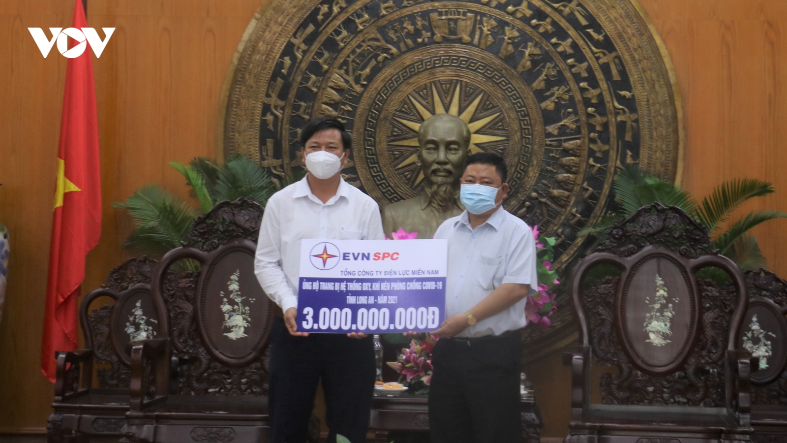 EVNSPC ủng hộ 33 tỷ đồng cho công tác phòng, chống dịch Covid-19 ở phía Nam