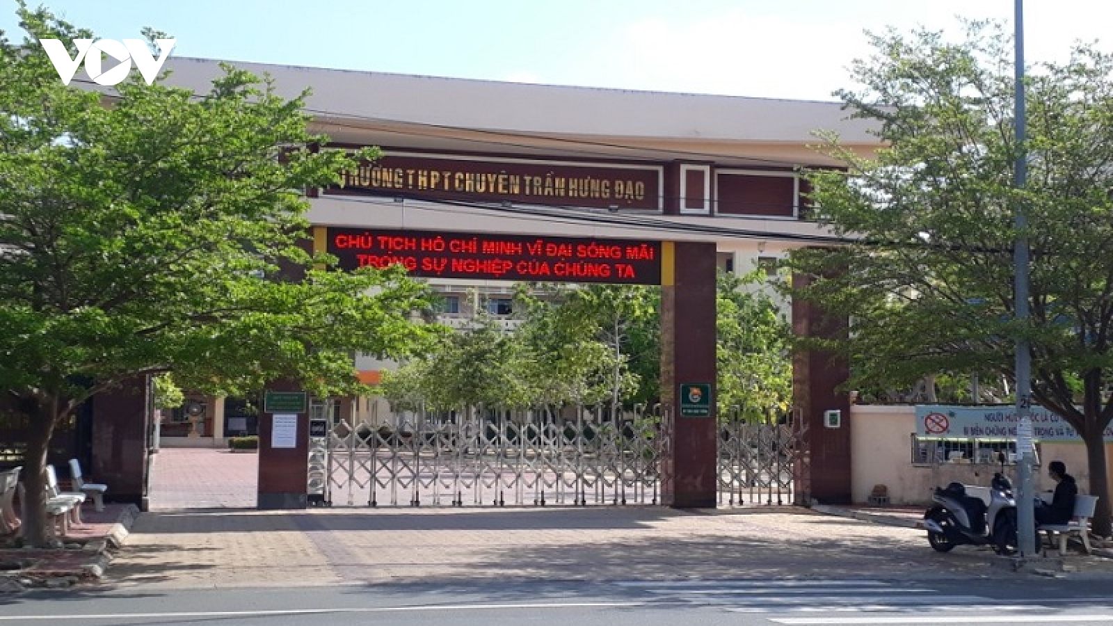 Bình Thuận lùi thời gian cho học sinh đến trường