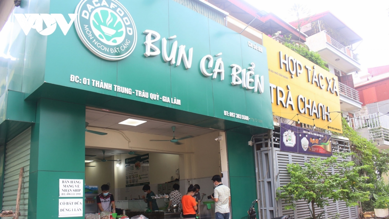 Những quận, huyện nào của Hà Nội được phép mở trở lại một số dịch vụ?