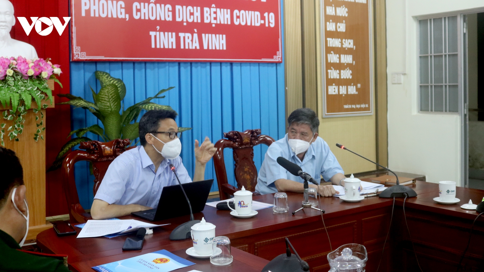 Phó Thủ tướng Vũ Đức Đam kiểm tra công tác phòng, chống dịch tại Trà Vinh