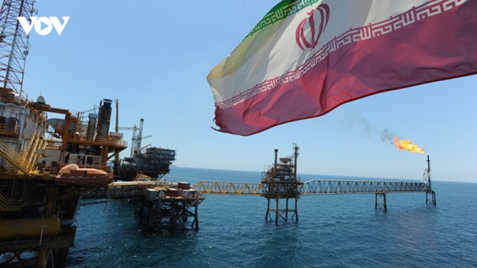 Venezuela và Iran đạt thỏa thuận trao đổi dầu thô và chất phụ gia