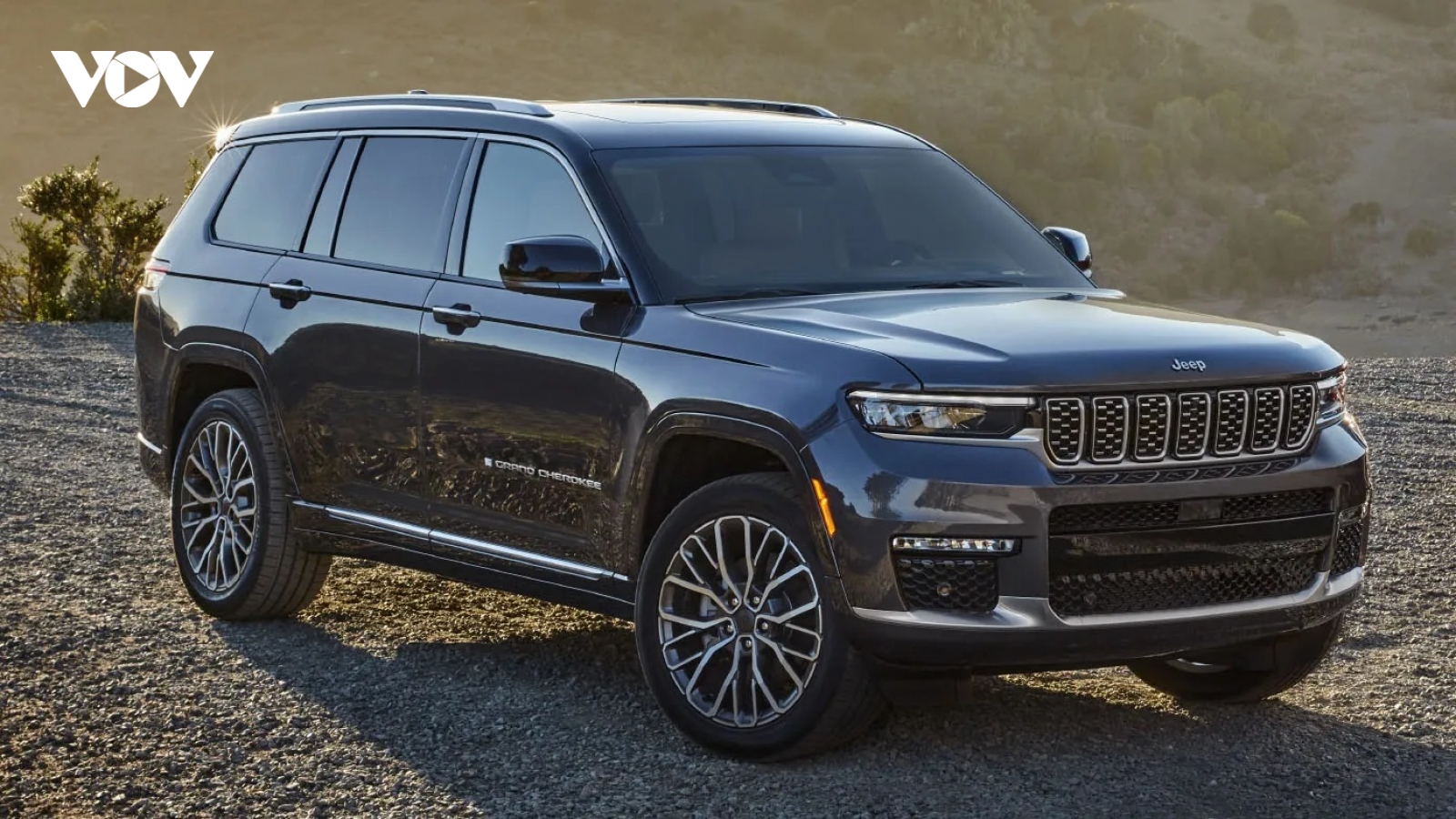 Triệu hồi hơn 56.000 xe Jeep Grand Cherokee do lỗi camera lùi