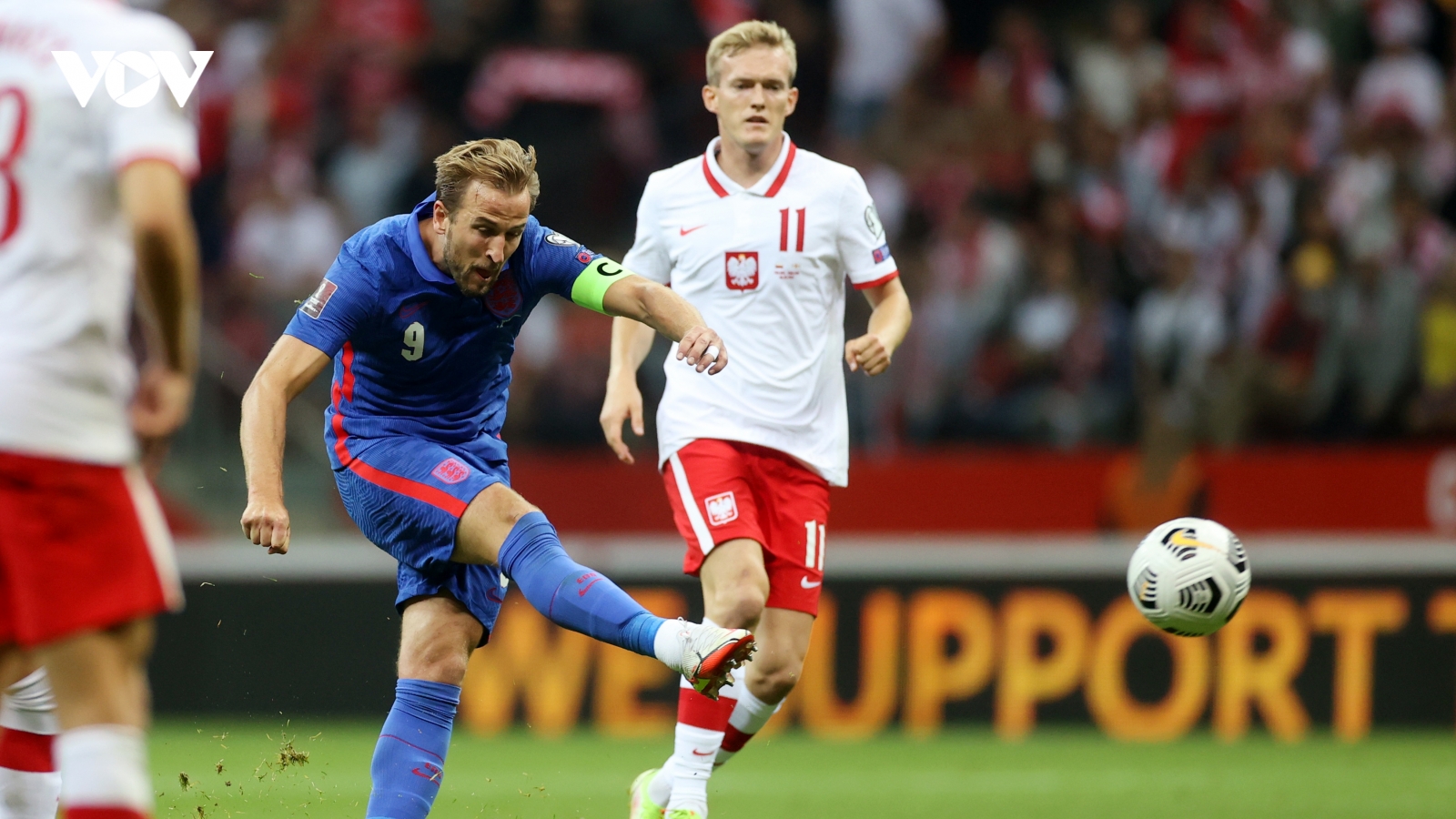 Harry Kane ghi siêu phẩm, ĐT Anh vẫn bị Ba Lan cầm hòa