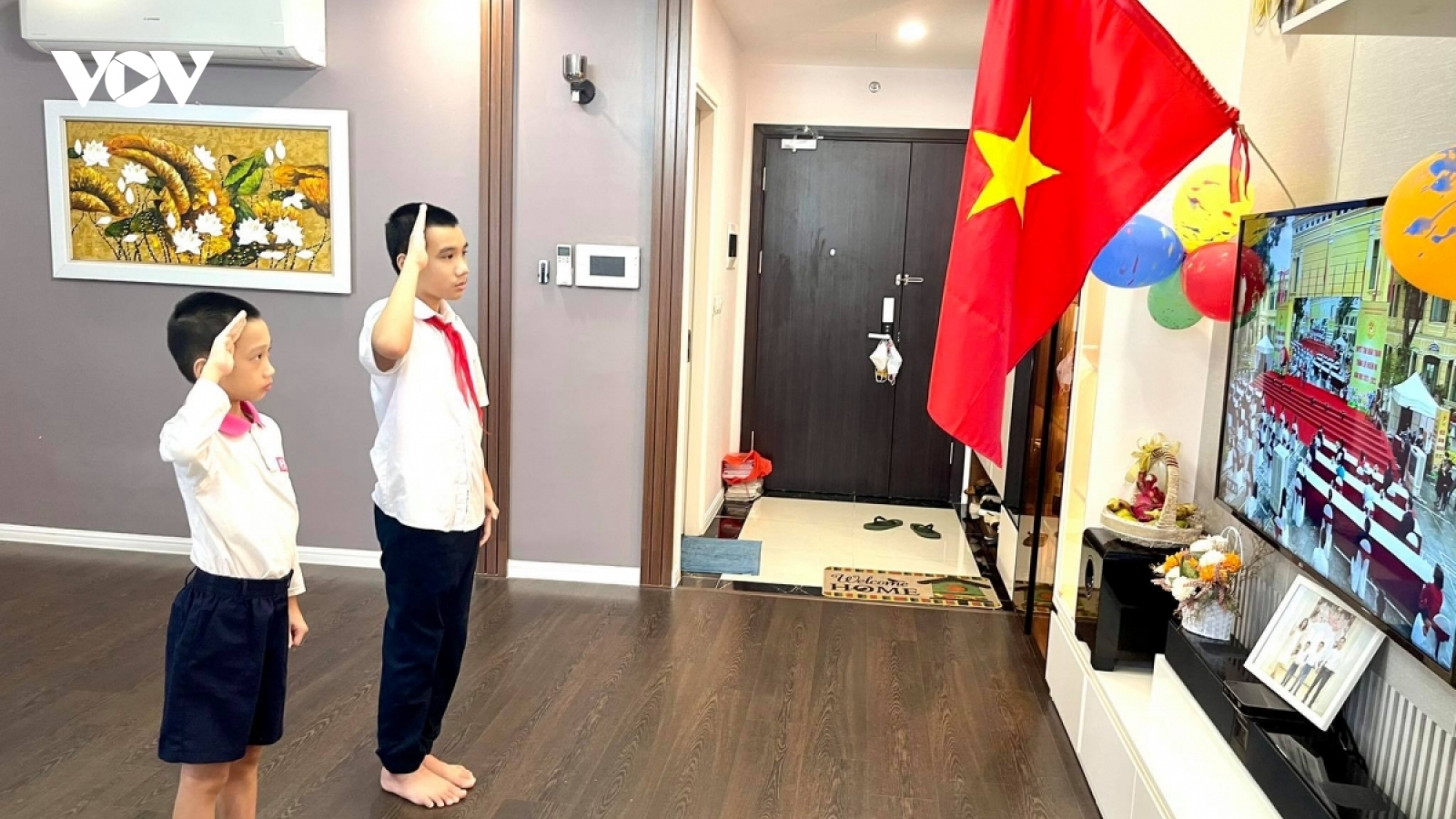 Tâm sự của Bộ trưởng Nguyễn Kim Sơn về ngày khai trường đặc biệt