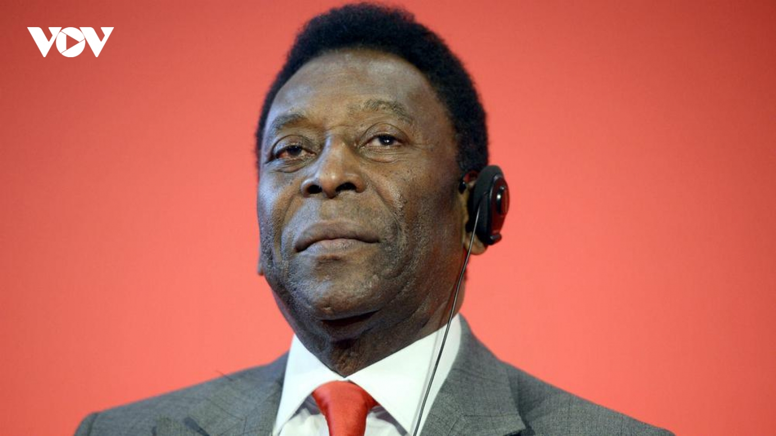 Biếm họa 24h: Pele "thất vọng" khi thấy kỷ lục của mình bị Messi xô đổ