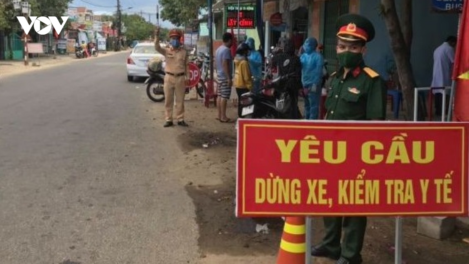 Quảng Nam bác thông tin dừng tiếp nhận hàng hóa tại chốt kiểm soát giáp Đà Nẵng