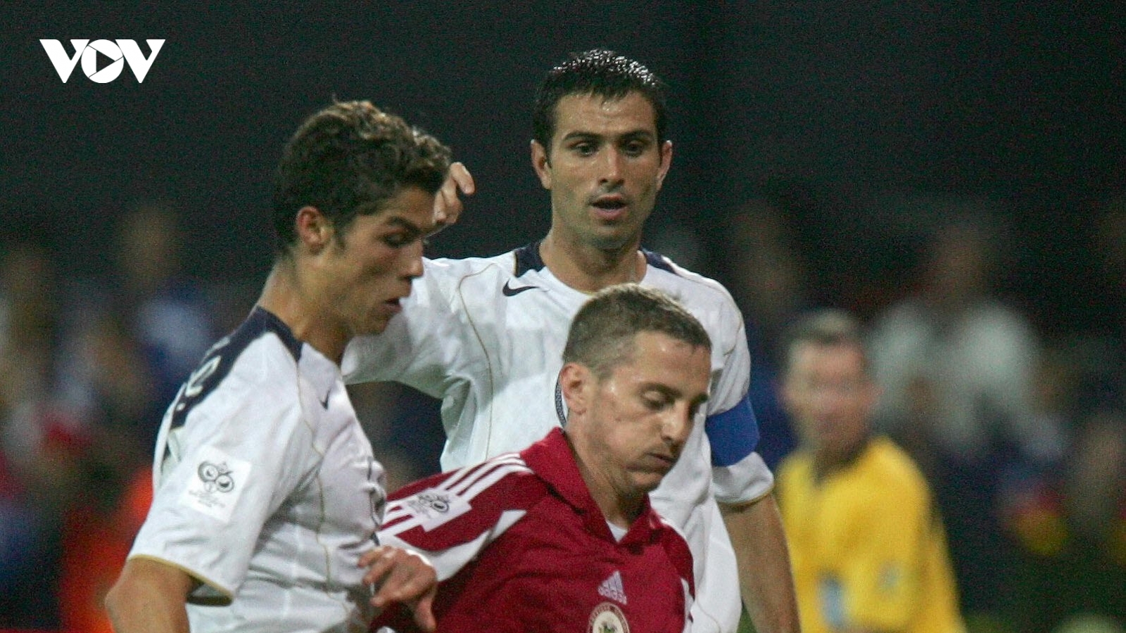Ngày này năm xưa: Ronaldo ghi bàn thắng đầu tiên ở vòng loại World Cup