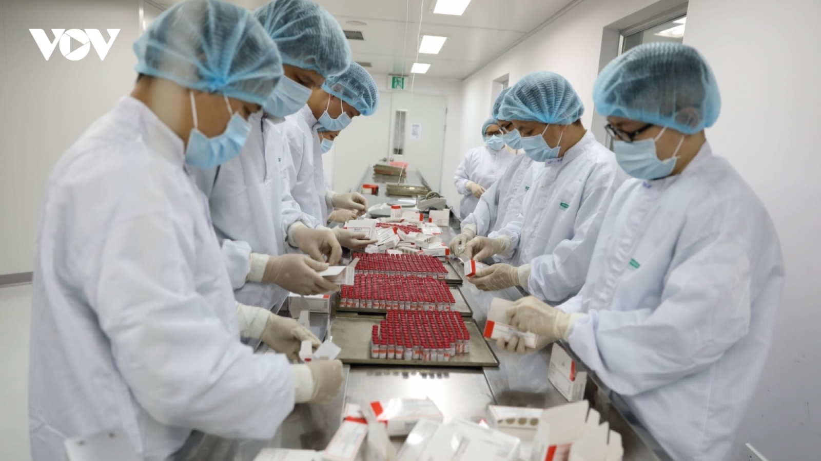 Việt Nam sản xuất thành công lô vaccine Sputnik V đầu tiên