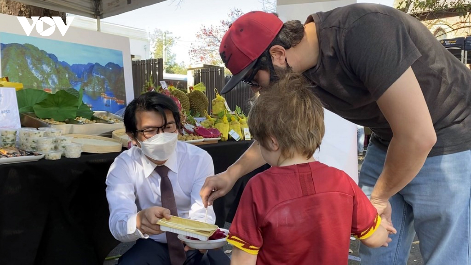 Nâng tỷ trọng hàng Việt tại hệ thống phân phối nước ngoài