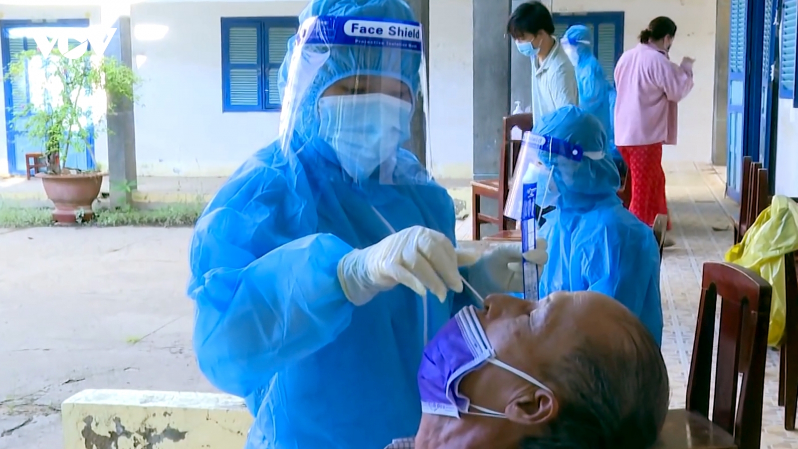 Trà Vinh phát hiện 42 người mắc Covid-19 sau chiến dịch sàng lọc F0