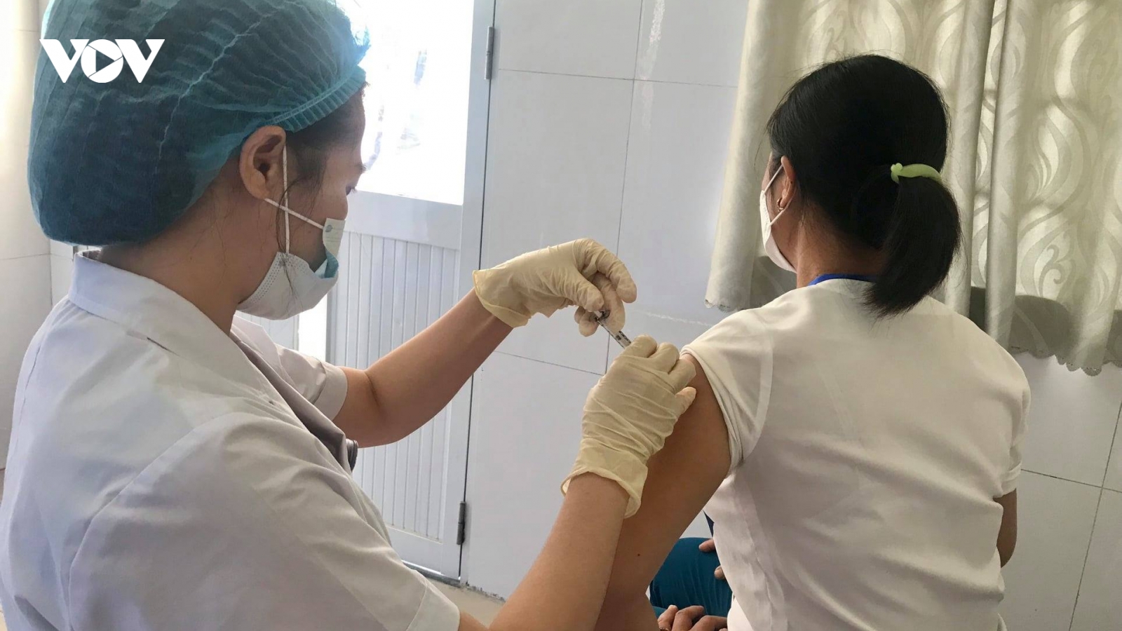 338 tình nguyện viên ở Bắc Ninh hoàn thành tiêm mũi 1 vaccine ARCT- 154