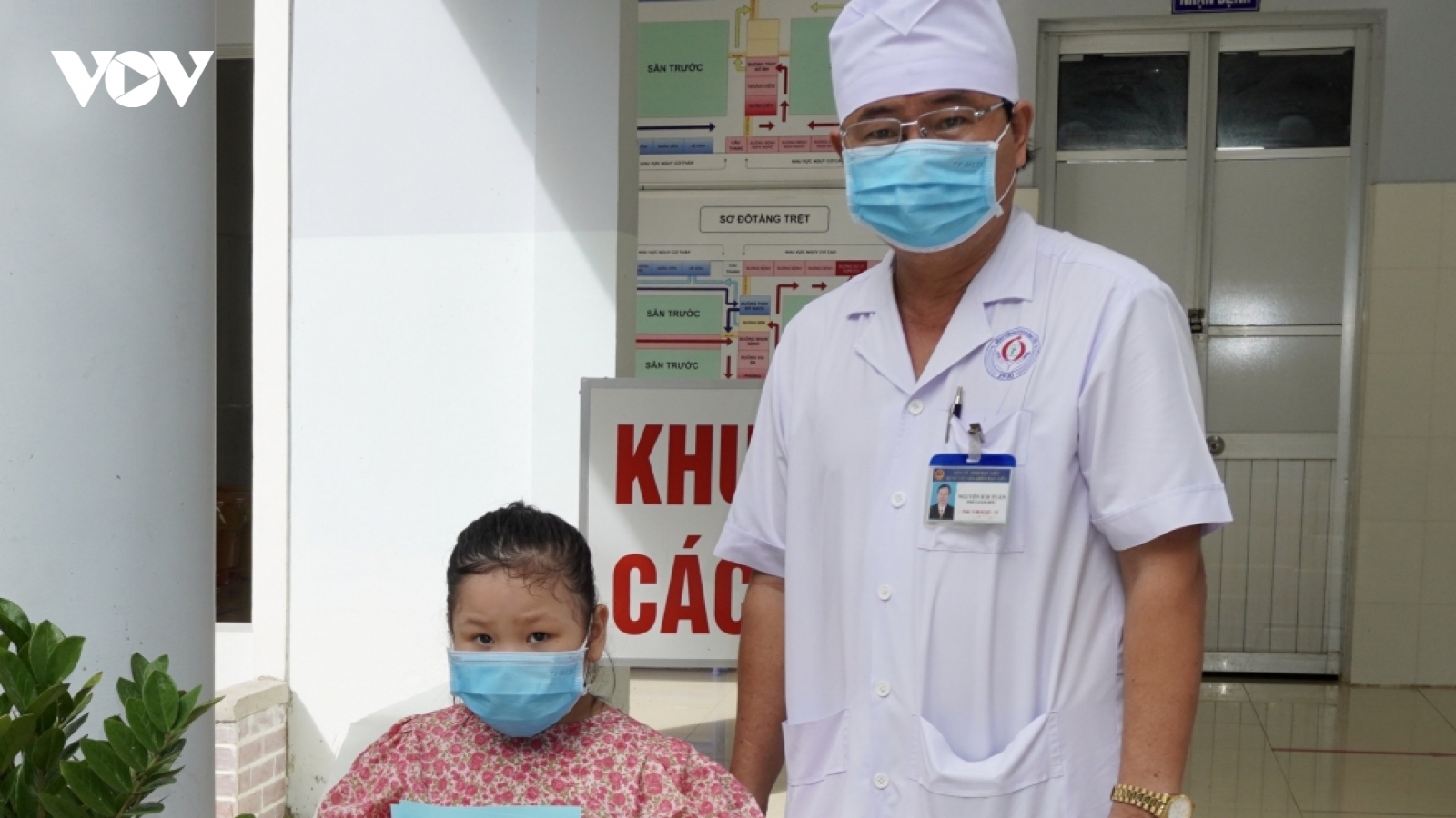 Phòng COVID-19 cho trẻ khi vào mùa dịch bệnh đường hô hấp