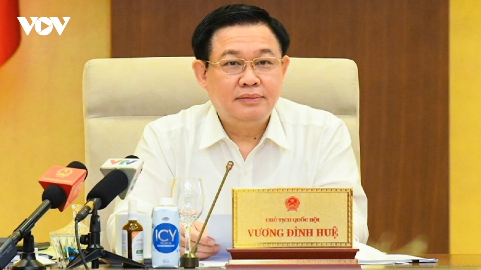 “Tham nhũng mấy triệu là hình sự, vậy lãng phí thì thế nào?”