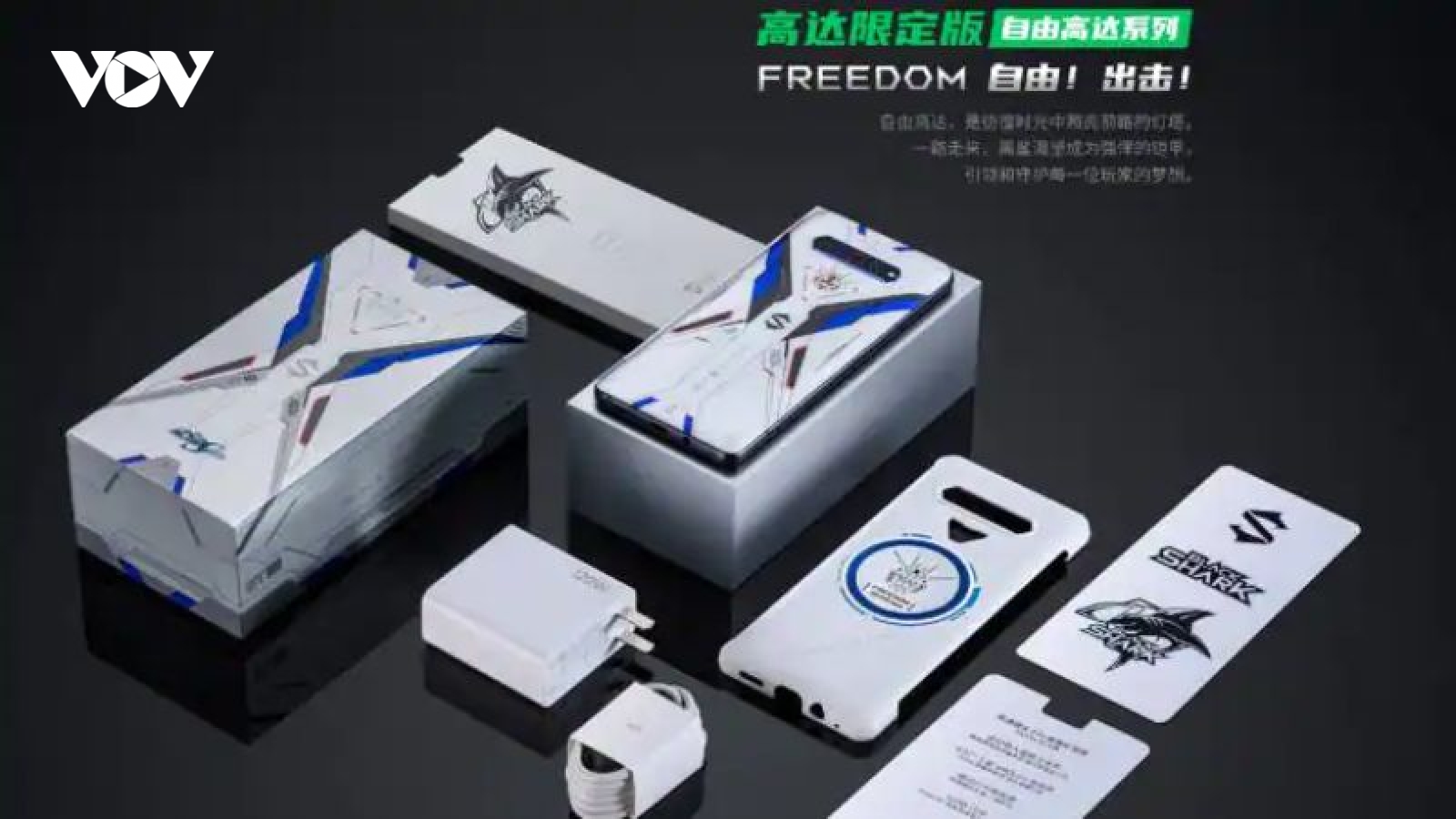 Xiaomi ra mắt bộ đôi smartphone cấu hình khủng, sạc nhanh chóng mặt