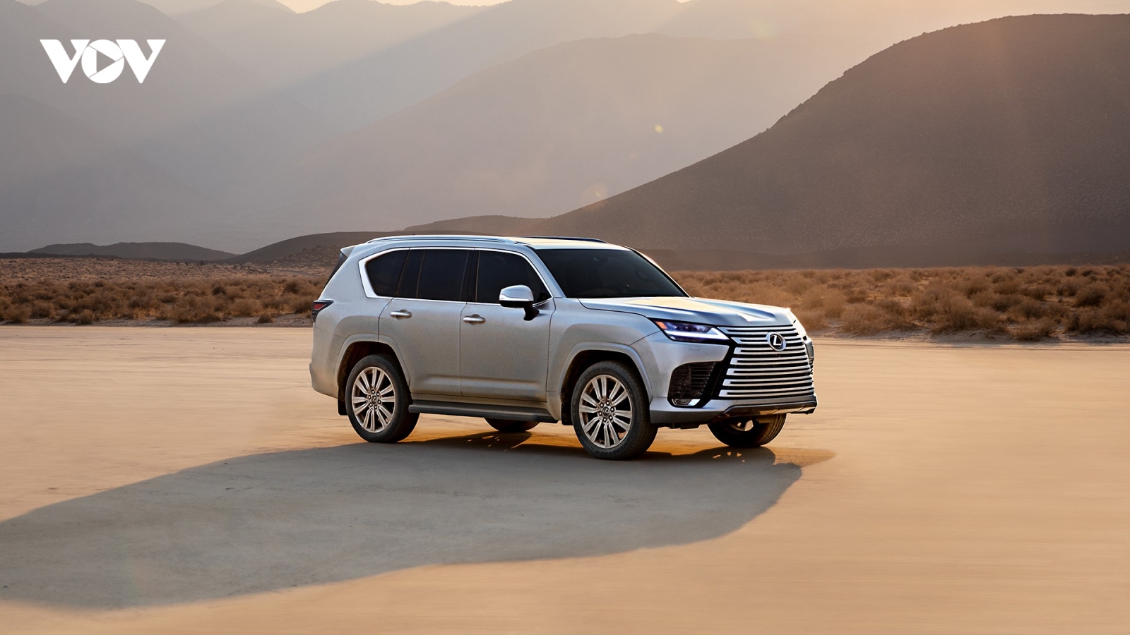 Lexus LX 600 2022 - mẫu SUV hạng sang cho những đại gia