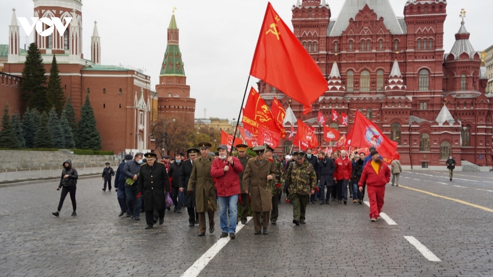 Kỷ niệm 103 năm thành lập Đoàn TNCS Lenin tại Nga