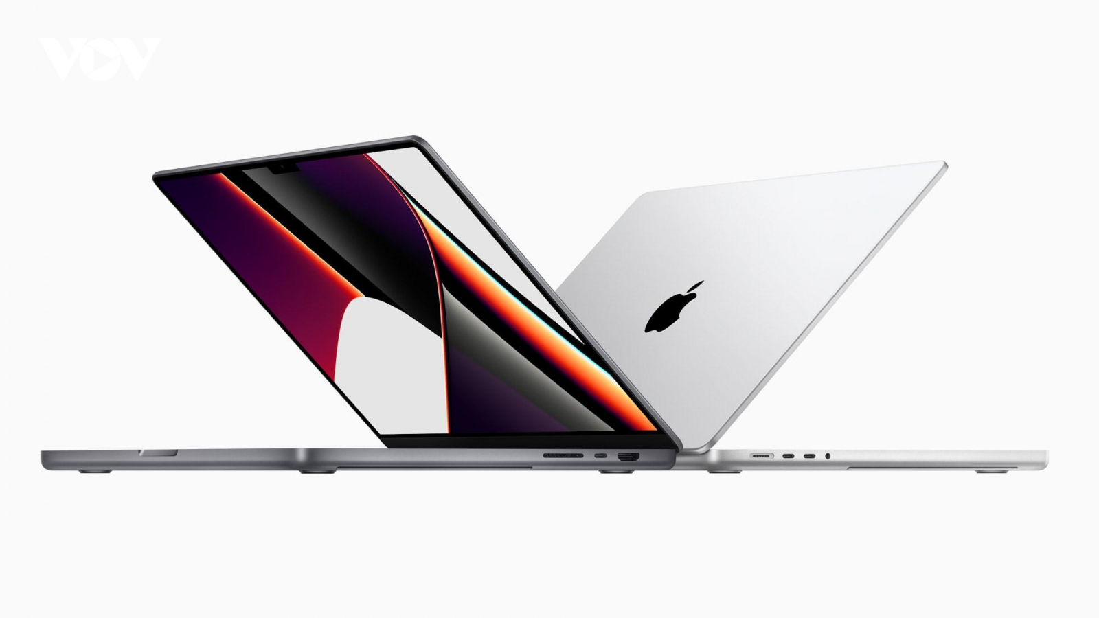 Apple trình làng MacBook Pro mới trang bị khe cắm thẻ SD và 'tai thỏ' camera