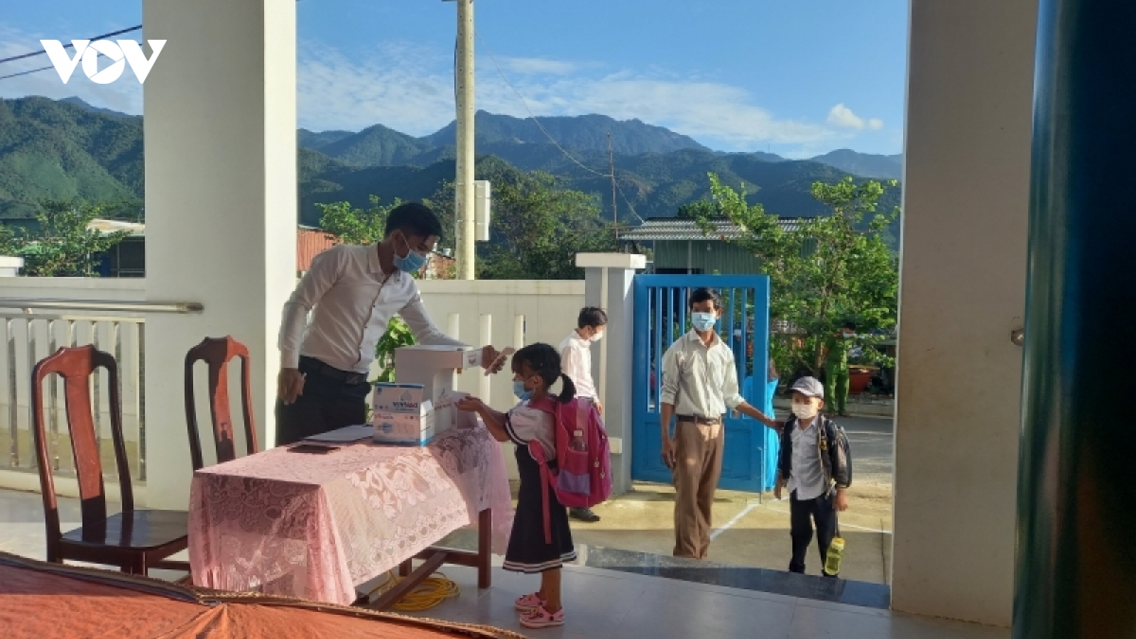 Đà Nẵng tiêm vaccine COVID-19 cho học sinh từ 15 đến dưới 18 tuổi