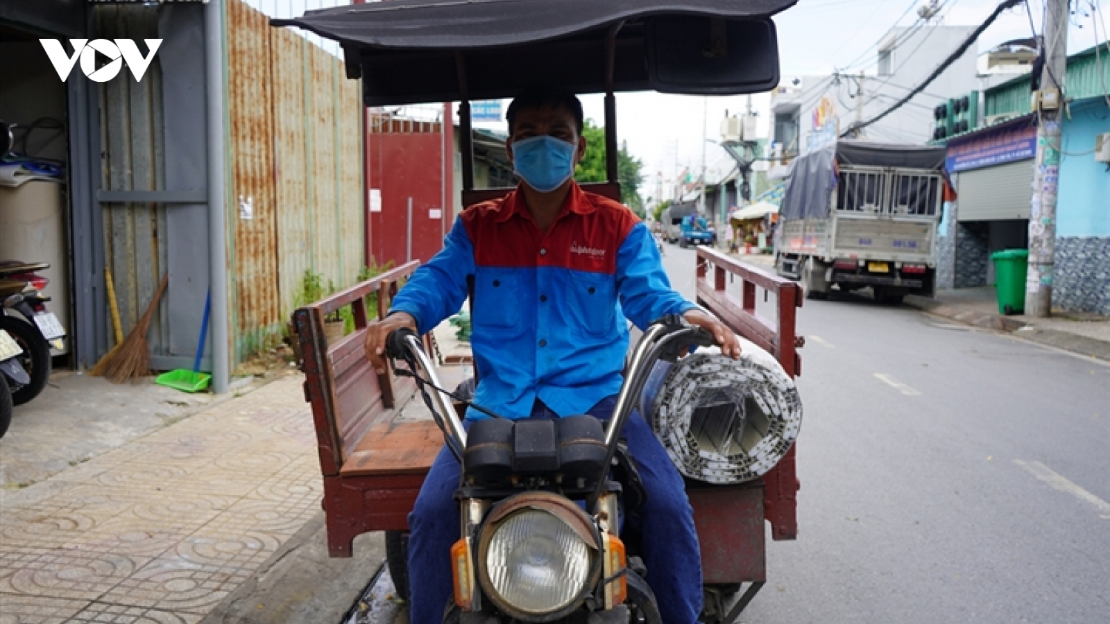 Lao động quay trở lại TP.HCM làm việc: Chủ doanh nghiệp mừng nhưng cũng lo