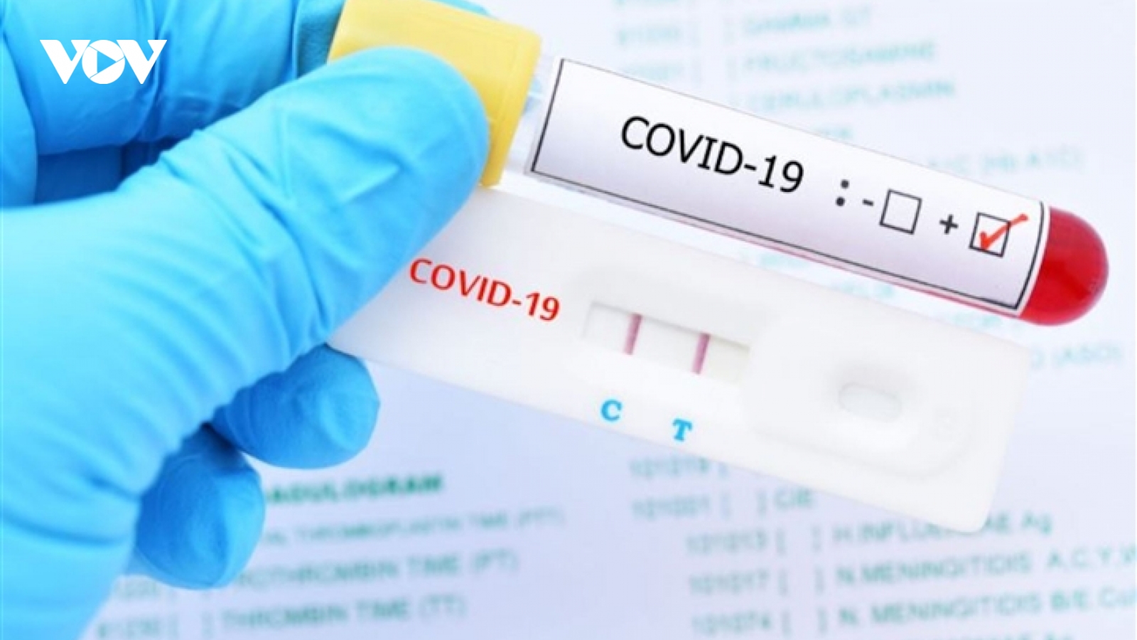 Bộ Tài chính lên tiếng về việc đưa sản phẩm test nhanh Covid-19 vào diện bình ổn giá