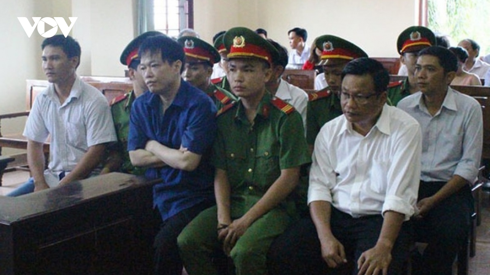 Vụ án Nguyễn Huỳnh Đạt Nhân tại Agribank Cần Thơ: Dân sự hay hình sự?