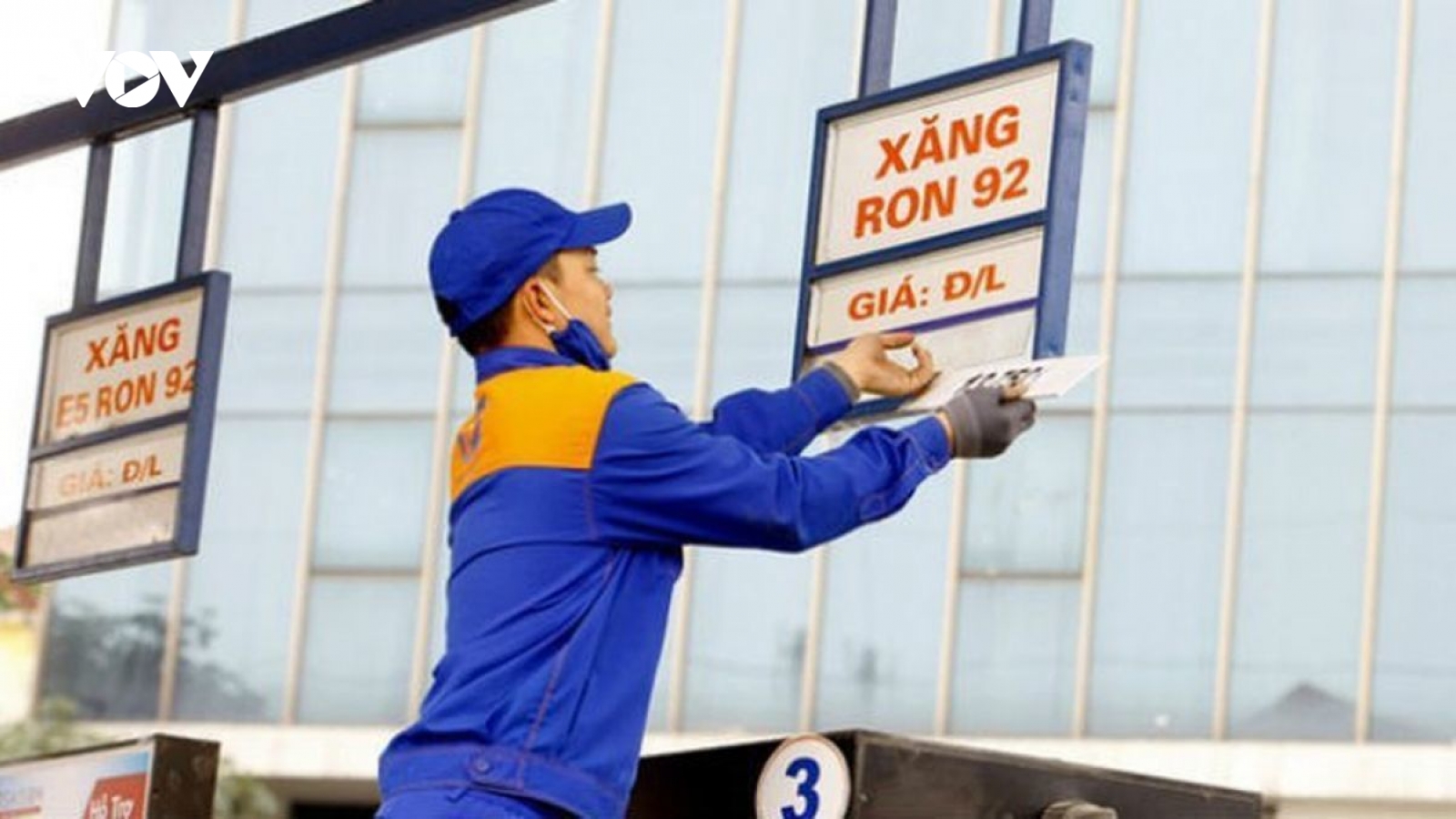 14 doanh nghiệp đầu mối “âm” Quỹ BOG - Đâu là dư địa để điều hành giá xăng dầu?