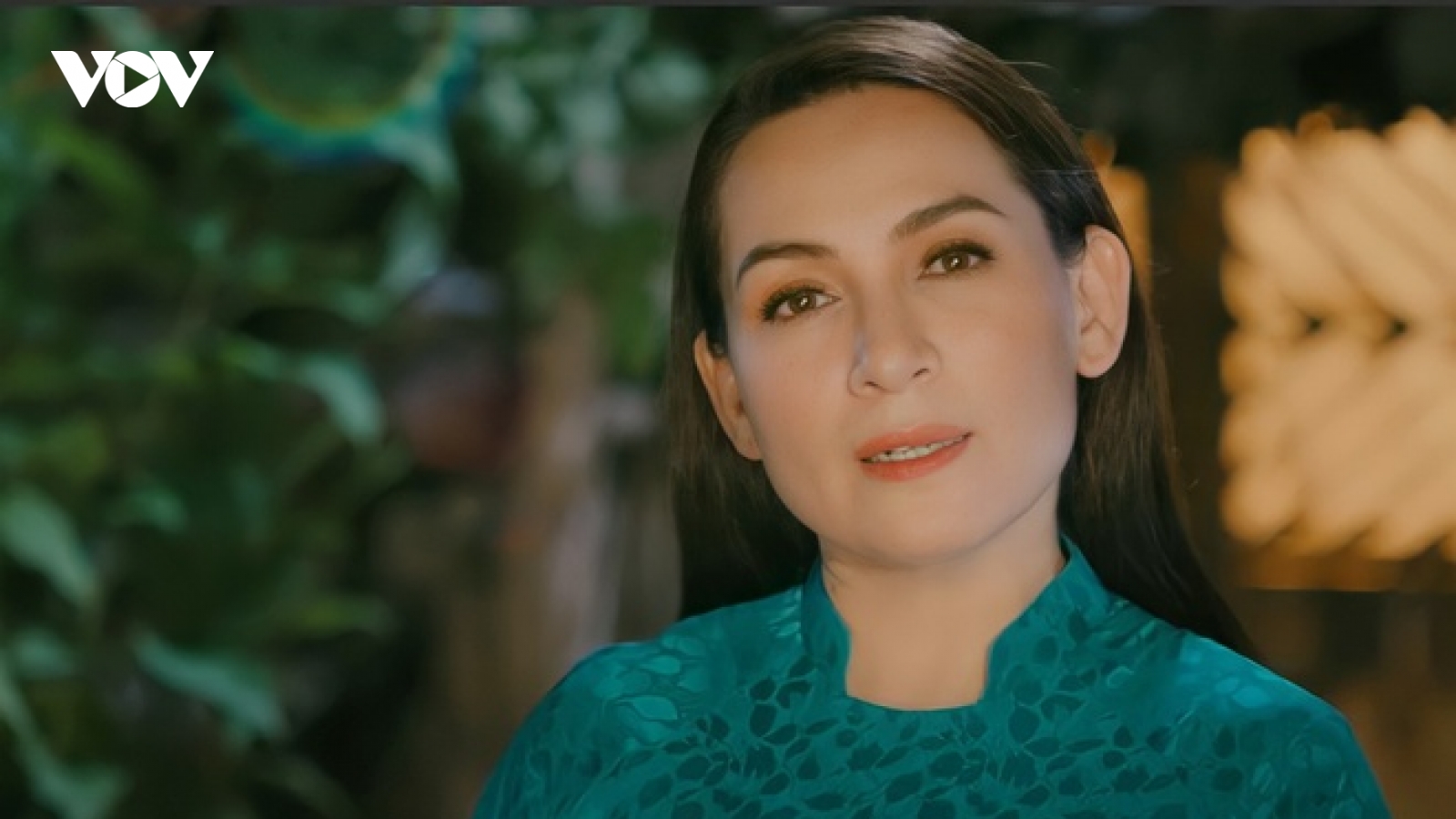 Chuyện showbiz: Quản lý Phi Nhung khẳng định nữ ca sĩ âm tính 2 lần trước khi qua đời