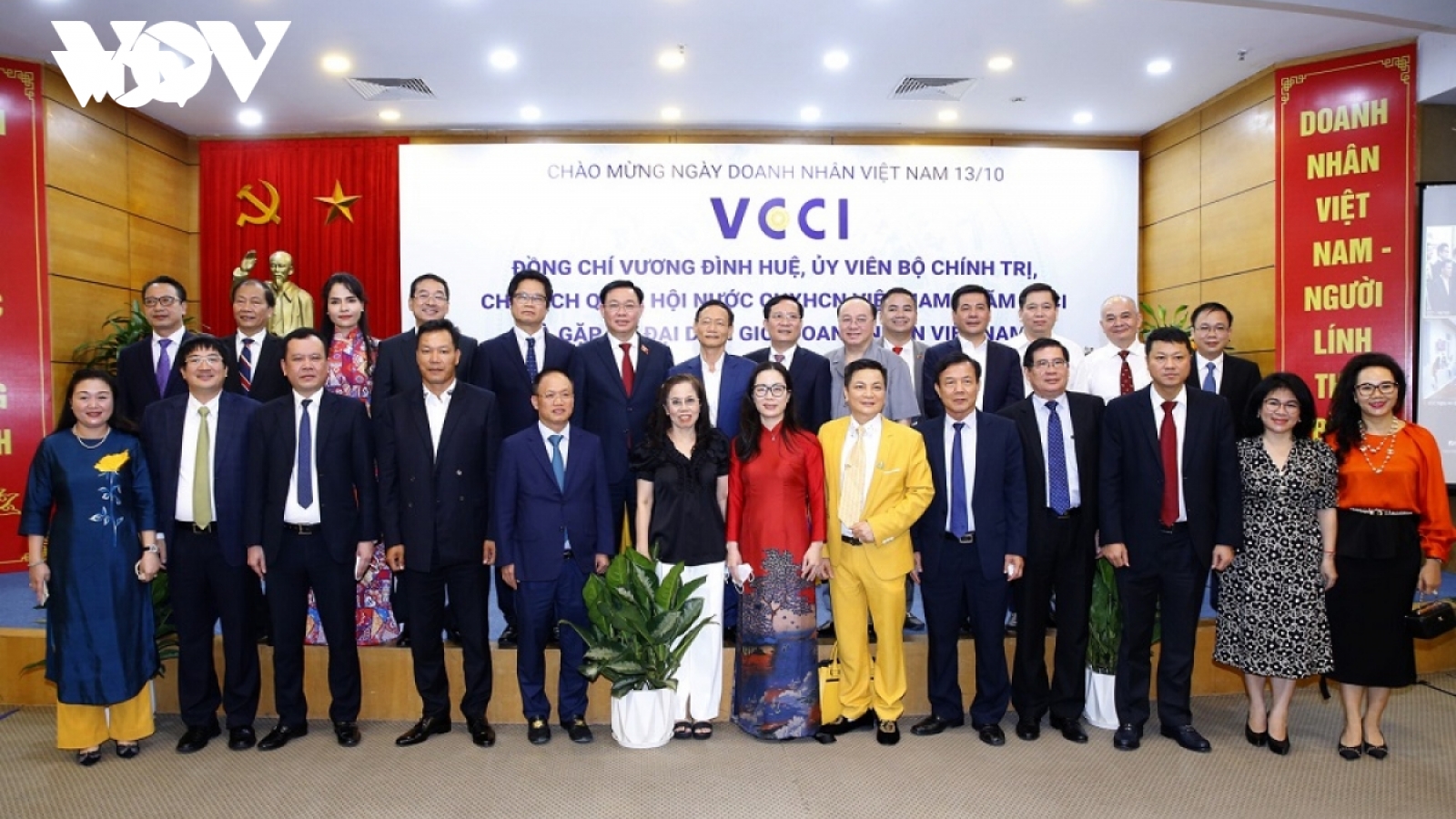Đại dịch Covid-19 thêm một lần thử thách cộng đồng doanh nghiệp Việt