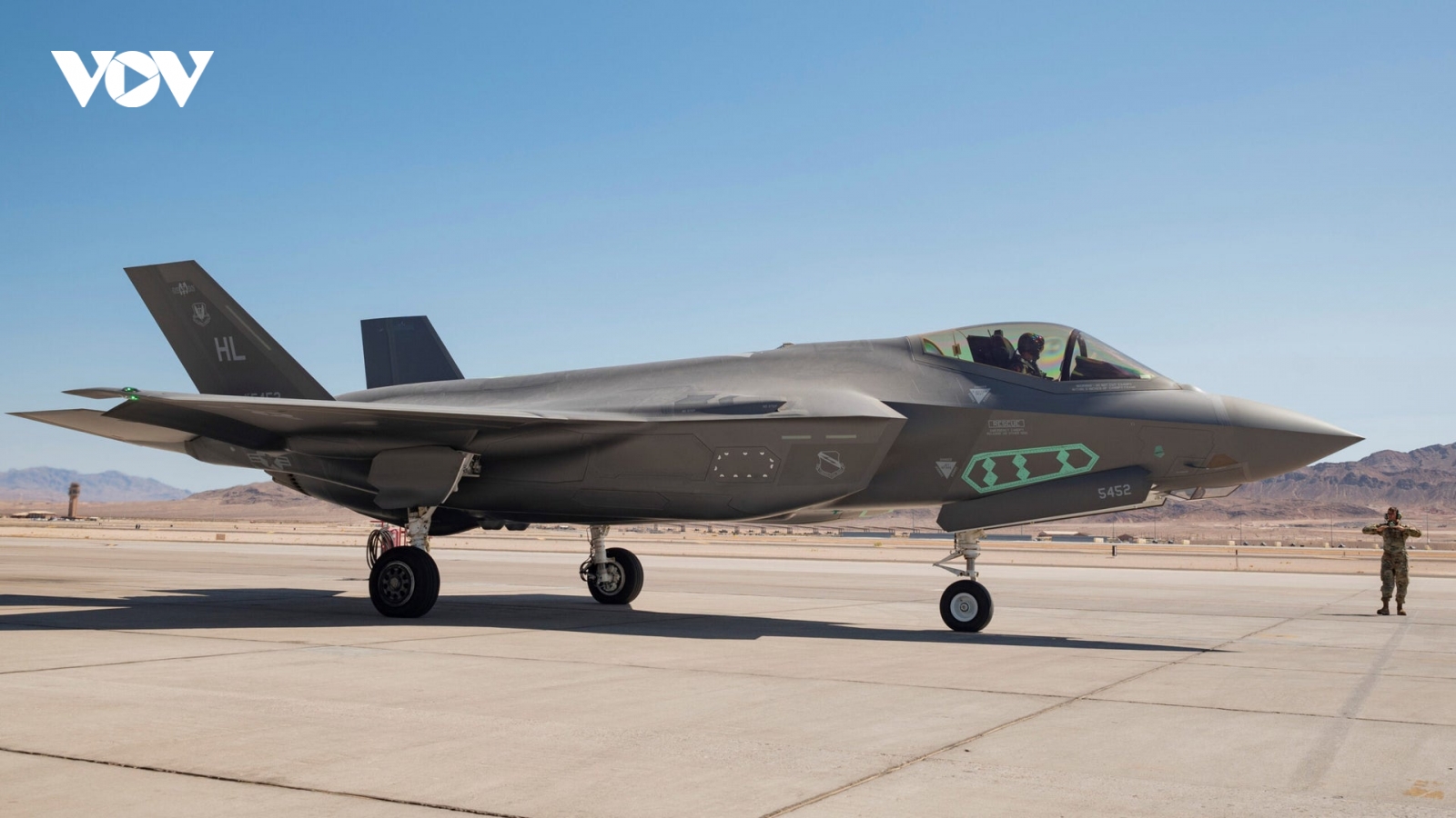 Tiêm kích tàng hình F-35A của Mỹ sắp mang bom hạt nhân B61-12